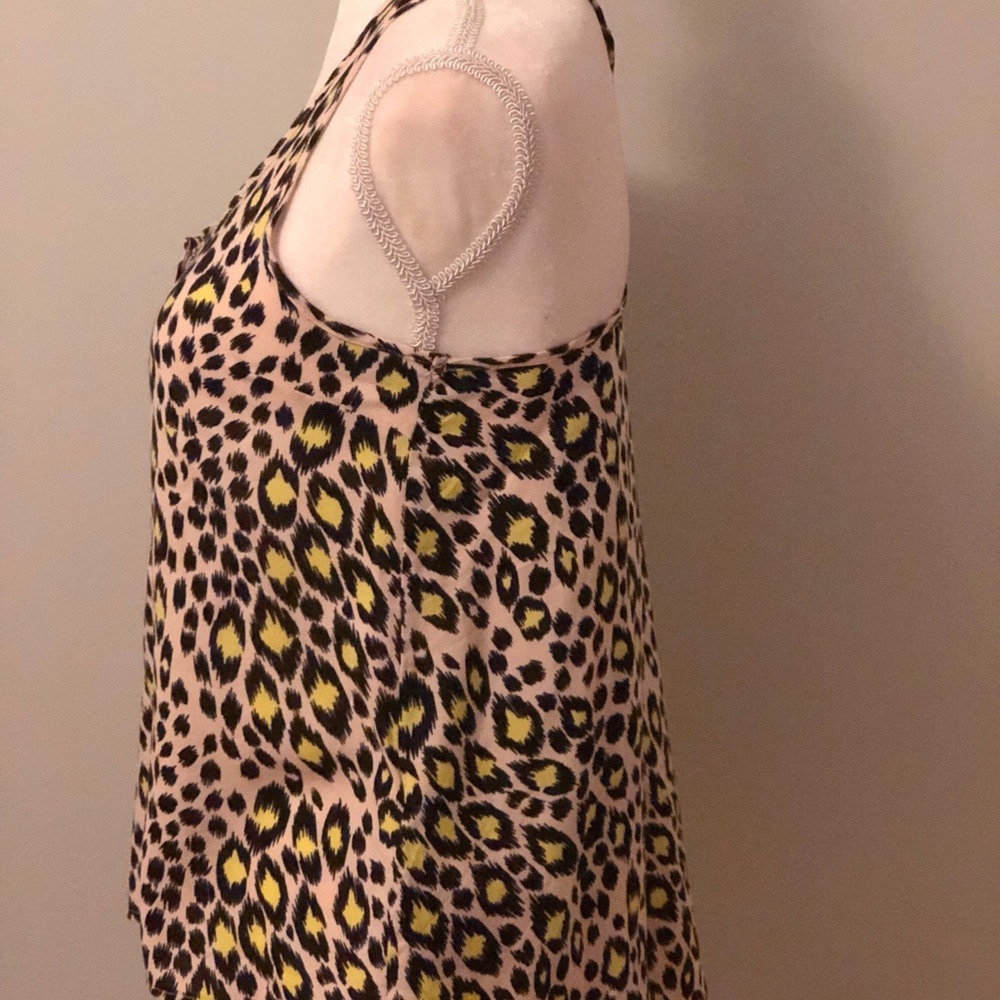 Racer back High Low Leopard Tank - Picture 3 of 4